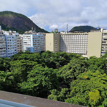 A Uma Quadra Da Praia De Copacabana Rio de Janeiro Exterior foto